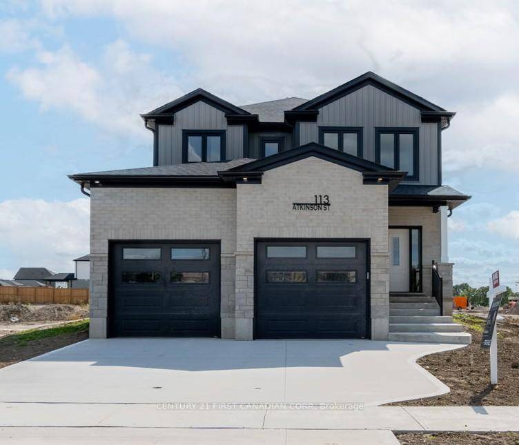 MOVE IN READY Introducing The Richmond by Parry Homes a beautifully designed and thoughtfully crafted two storey home offers a seamless blend of timeless charm and contemporary finishes, perfect for ...