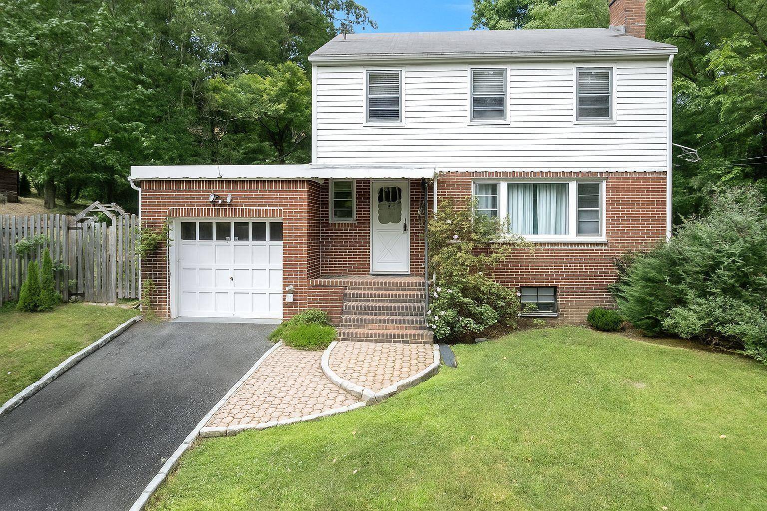 A place to call home. A rare rental that accepts pets.