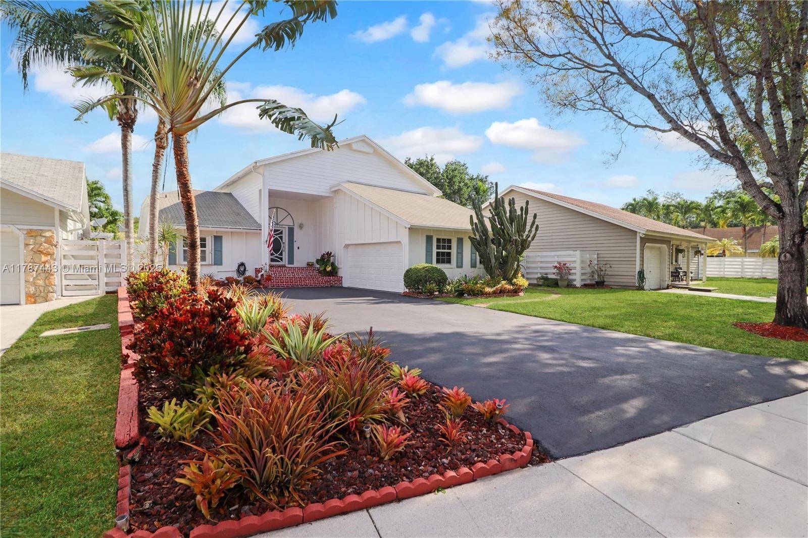 Open the door to your immaculate amp ; spacious Country Walk pool home.