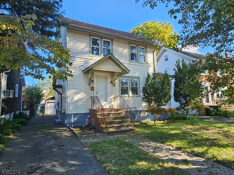 Charming 3 bedroom, 1. 5 bath home situated in a desirable neighborhood within walking distance to the train station.