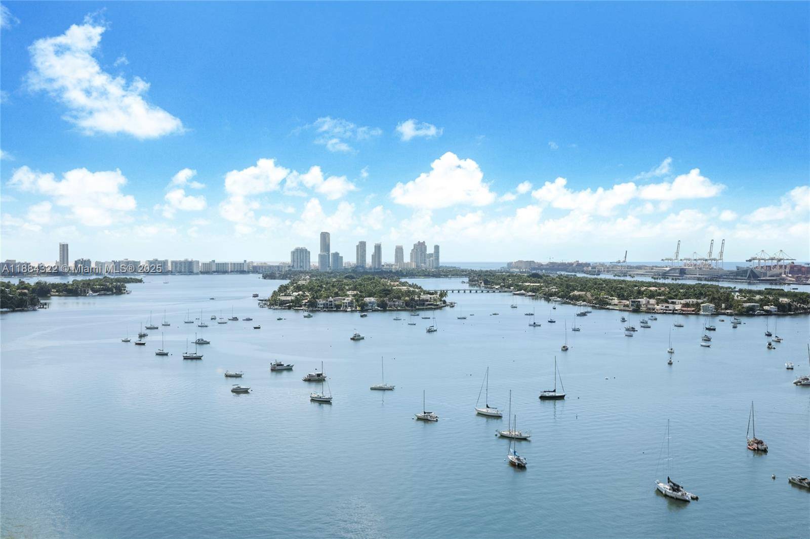 Experience elevated living at 1000 Venetian in this 3 bedroom, 3 bath residence showcasing panoramic views of Biscayne Bay, Downtown Miami, and Miami Beach.