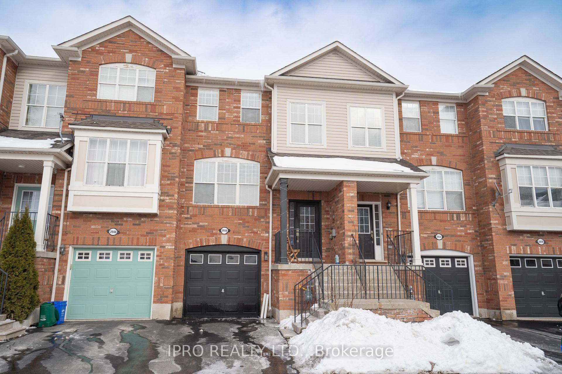 Experience the charm of this Mattamy Freehold Townhome in West Oak Trails, showcasing the exquisite Golden Holly model.