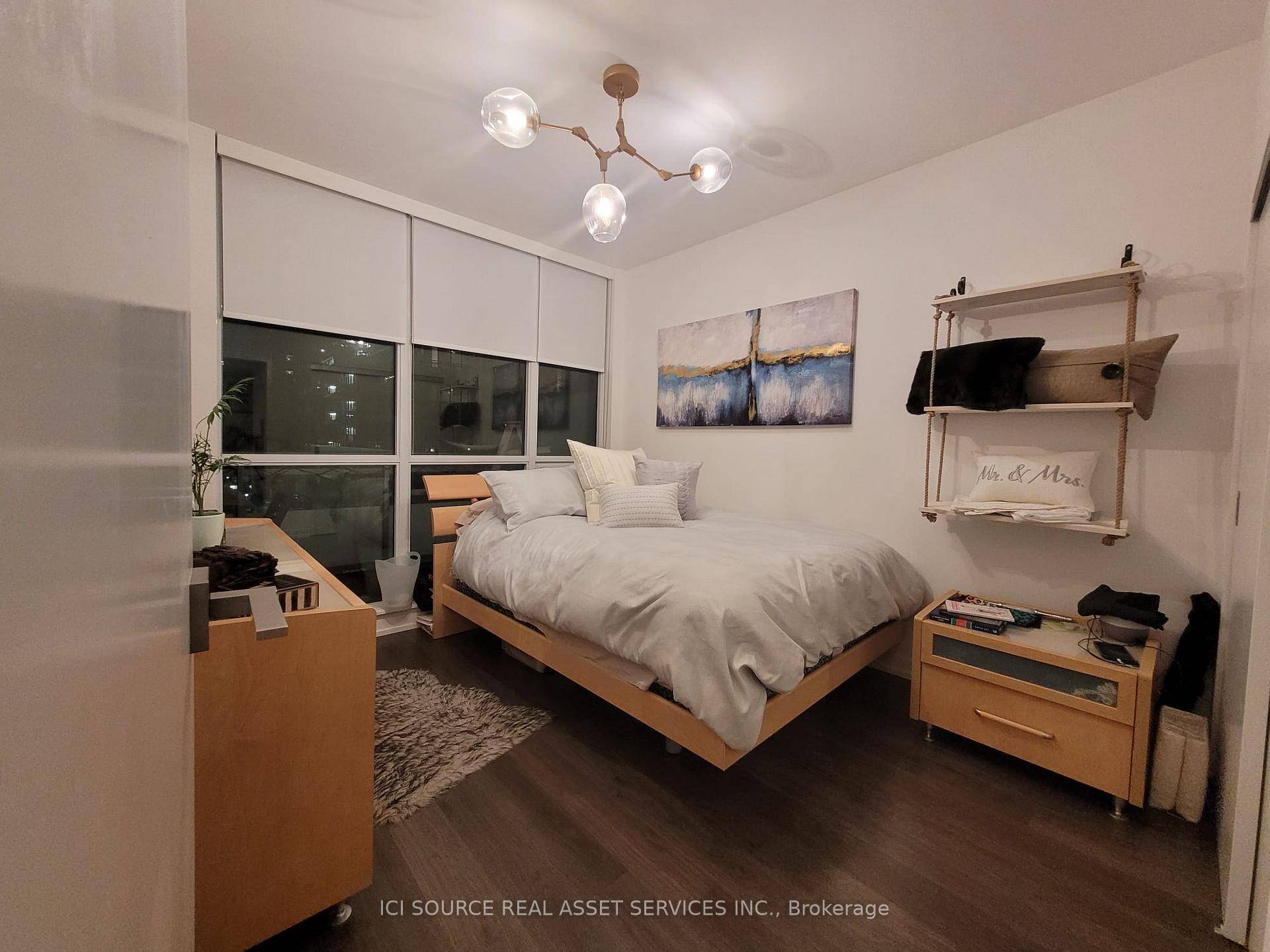 Corner unit. Ceiling to floor windows.
