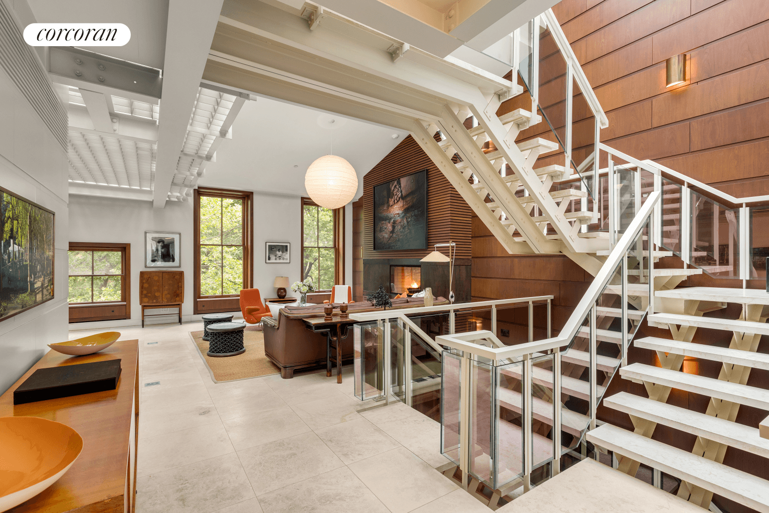 Designed by acclaimed Manhattan architect Michael Haverland, this Gramercy Park penthouse is a masterful blend of timeless elegance and contemporary innovation.