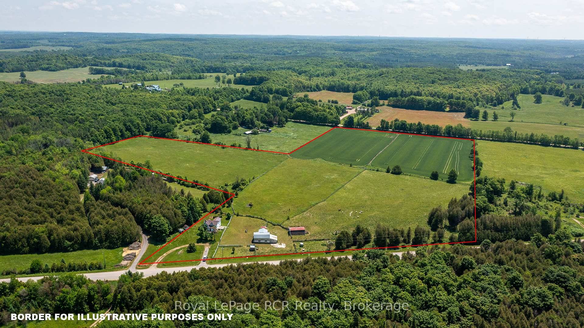24 acre hobby farm just west of Markdale on a paved road with natural gas.