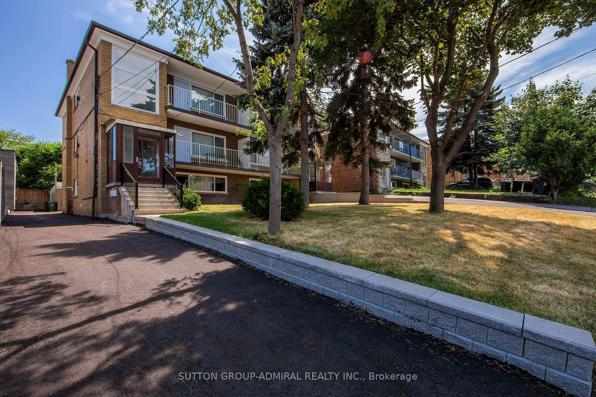 Updated And Remodeled 3 Bedroom 1 Bath Apartment.