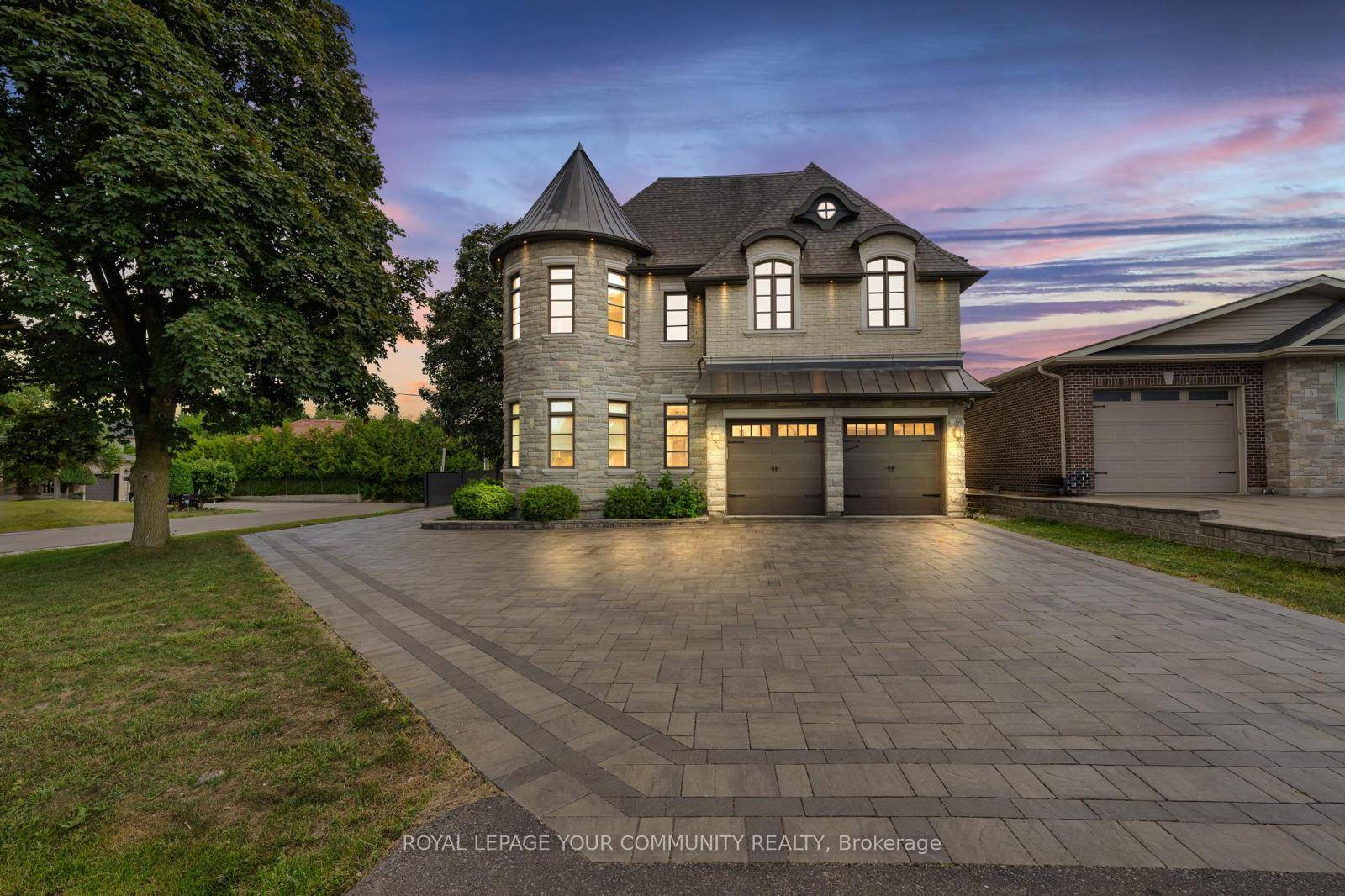 Stunning custom built luxury home offering over 6, 000 sq.