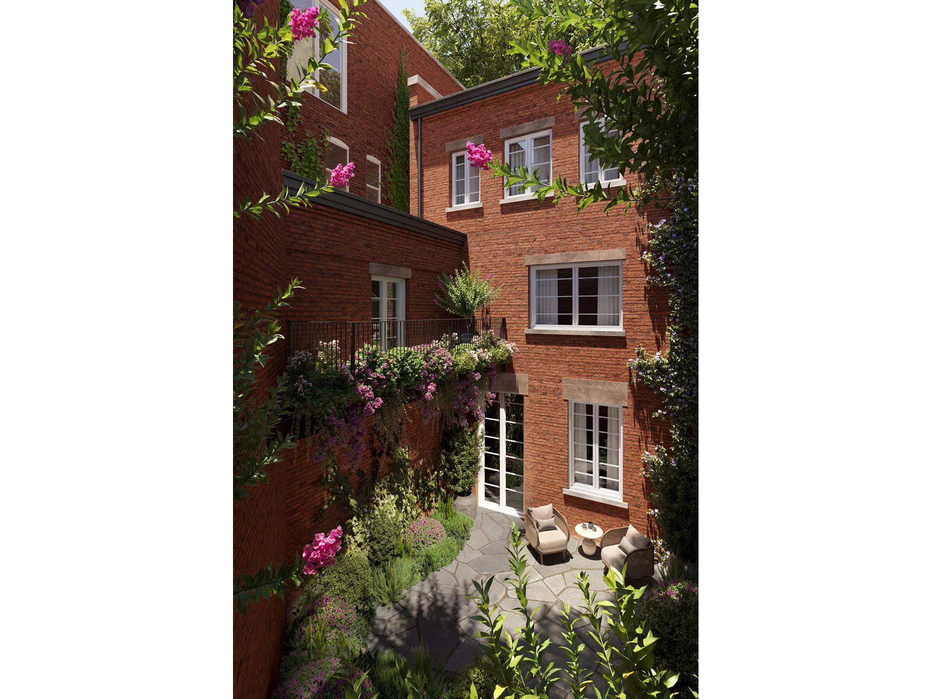 Back on the market ! Rarely does a property of this distinction and unique footprint come to market ; a historic Greek Revival Townhouse, with a 3 Story Private Guest ...
