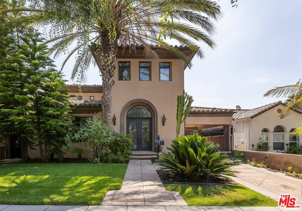 120 S Almont Dr 4BR Beverly Grove La