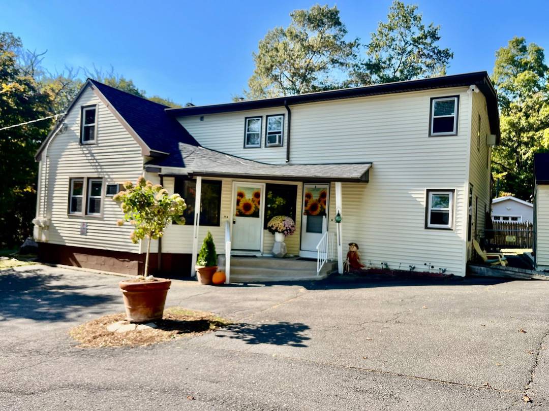 TOTALLY RENOVATED 2 FAMILY WITH EXTRA LOT NEXT TO THE CHIPPENS HILL AREA THIS ONE OF A KIND HOME FEATURES A LARGE 7 RM APT WITH KITCHEN, DINING AREA, LIVING ...