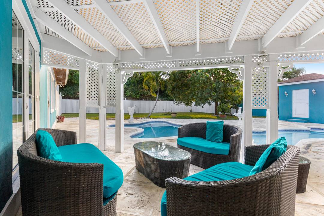 OCEAN HOLE DRIVE Single Family Home New-Providence