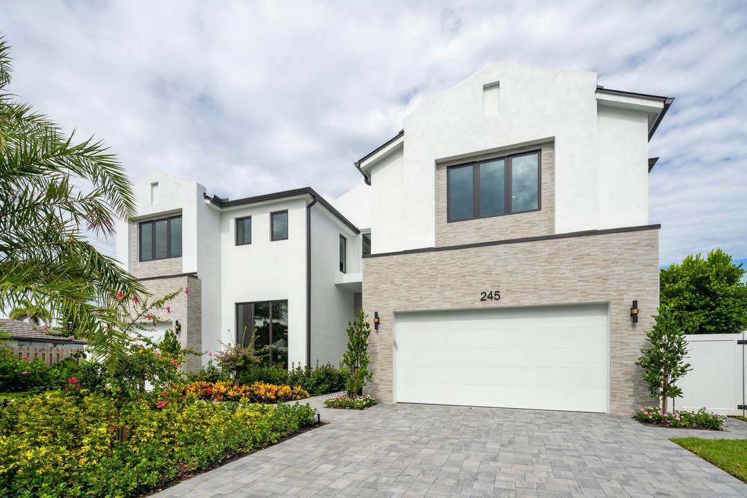 This stunning residence is a true showcase of Mizner Development's award winning design and modern sophistication.