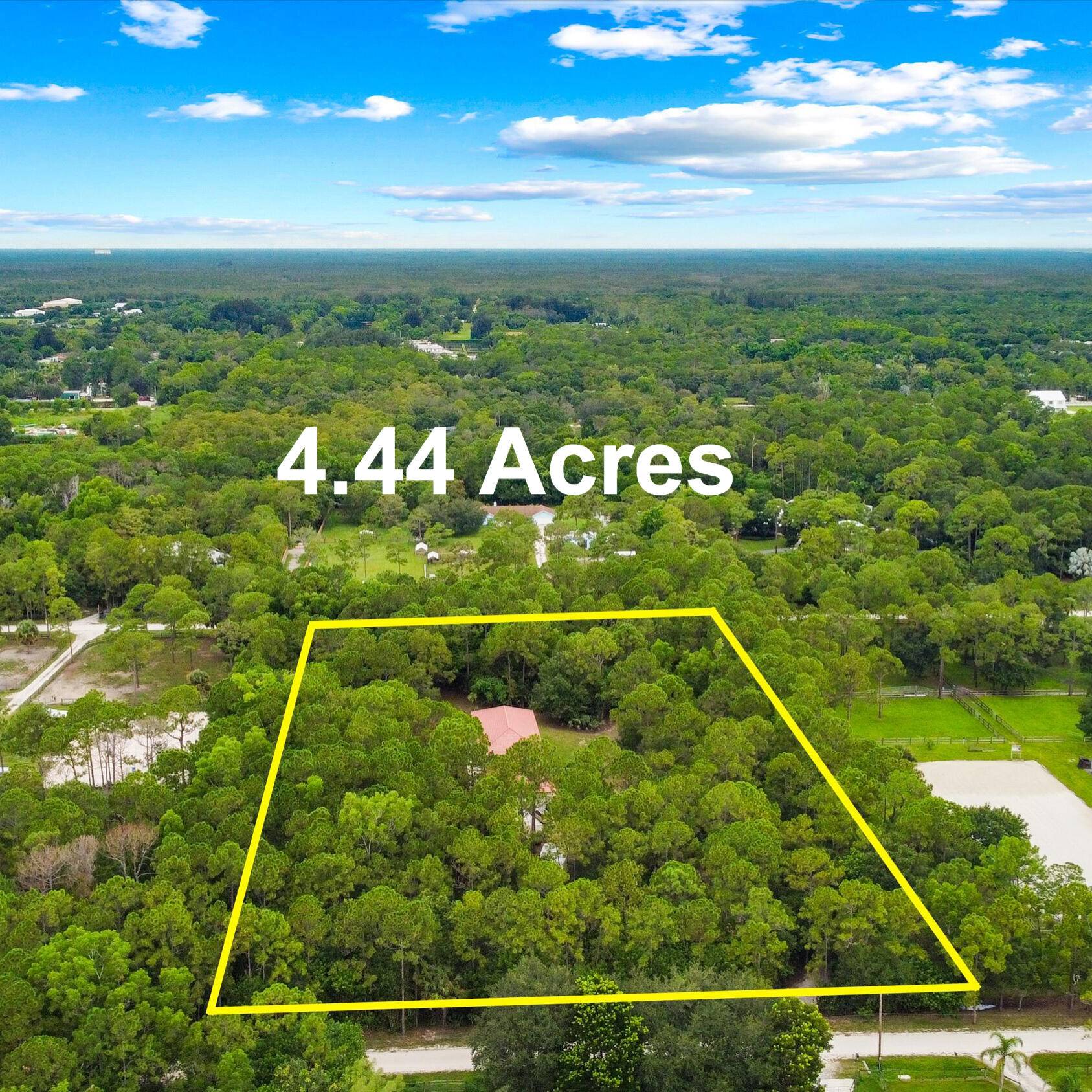 Great opportunity to acquire a truly unique estate property only the second time on the market in 30 years !
