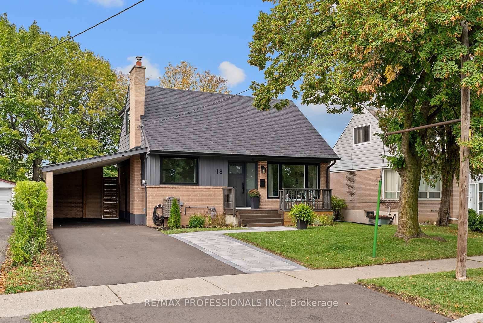 Welcome to 18 Lavington Drive, a beautifully renovated 1.