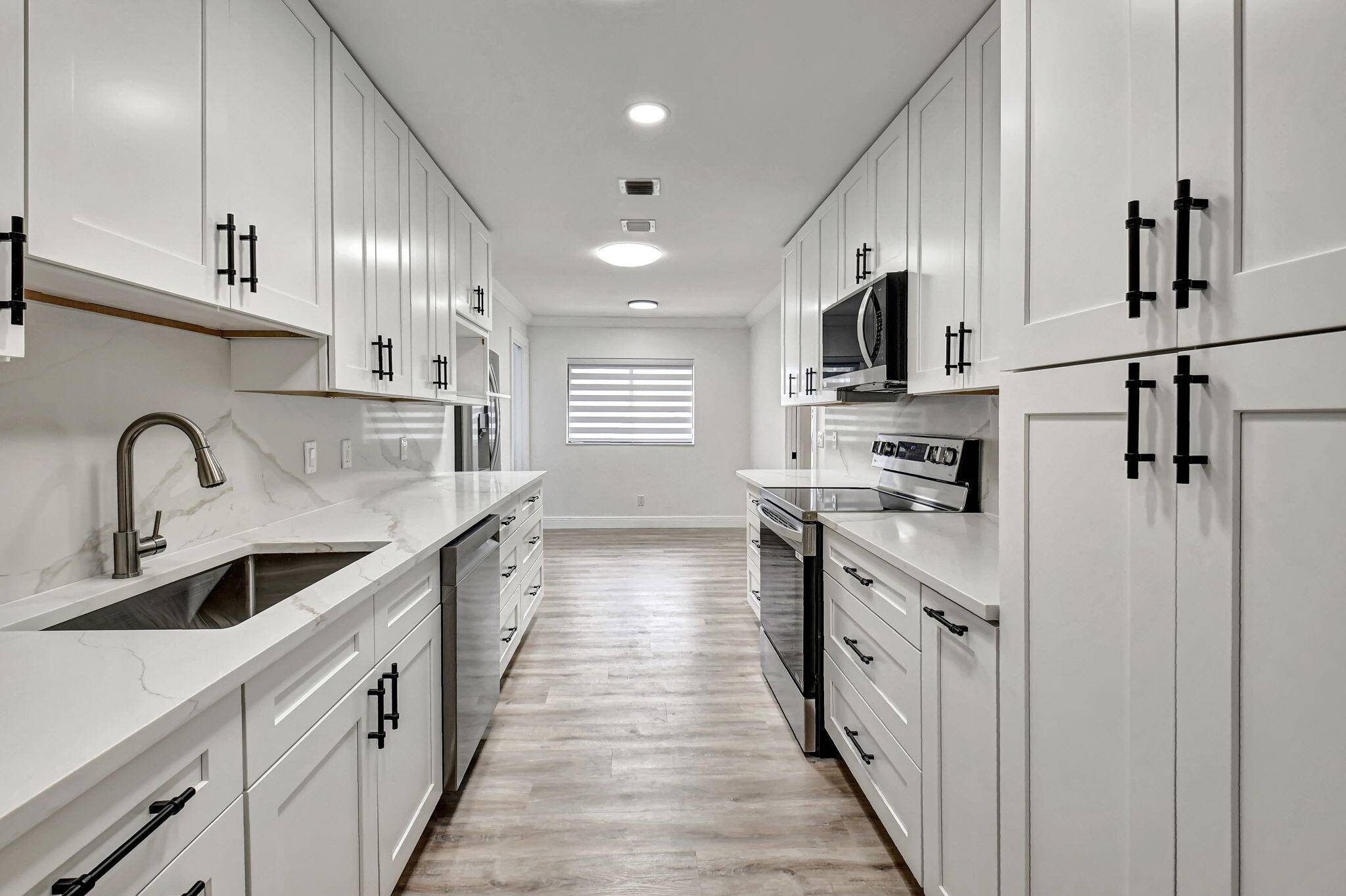 Tastefully remodeled 3BR 2.