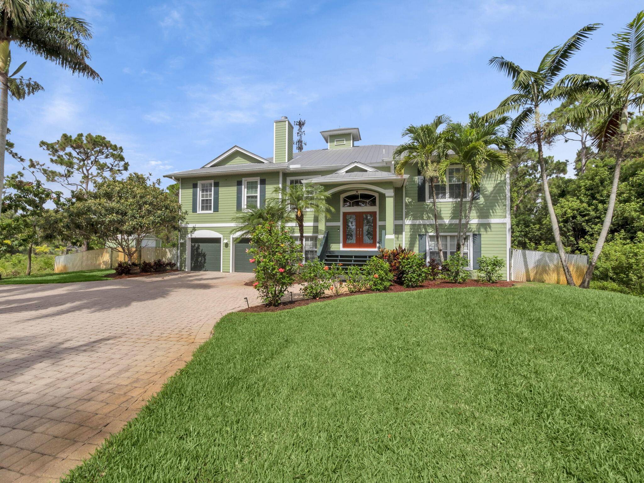 Tropical Key West Retreat on 3 4 Acre in Town !