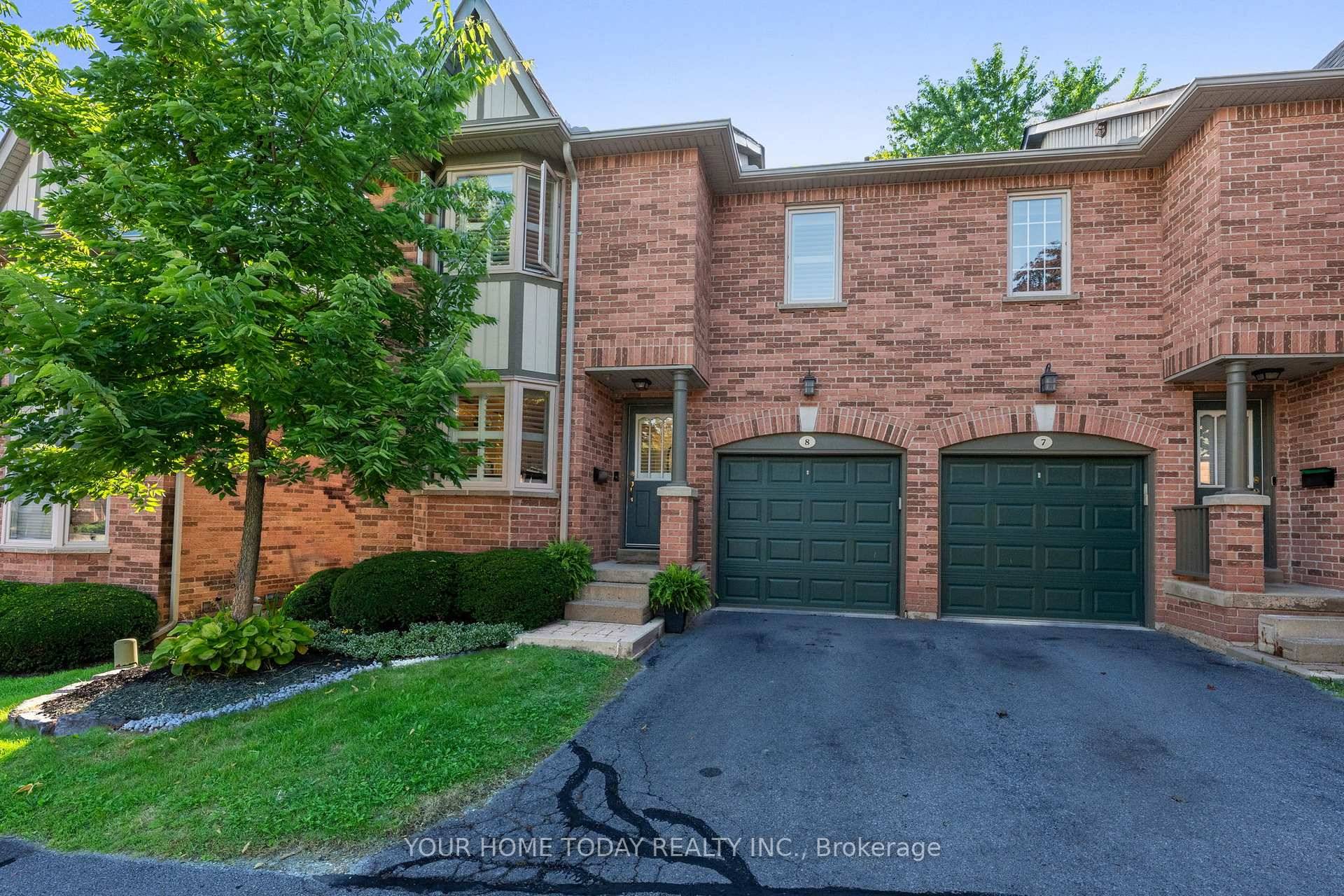 Welcome to this lovely end unit townhouse located in the prestigious Georgetown Estates, an exclusive enclave of executive townhomes nestled amidst mature grounds with the complex backing on to conservation ...