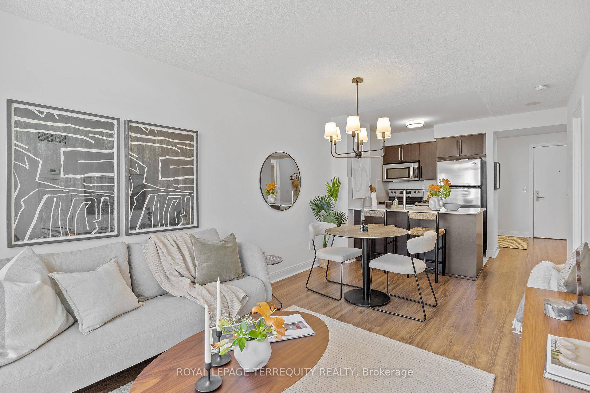 LIMITED TIME PROMOTION MARCH RENT FREE Beautiful 1 Bedroom Plus Den Suite With Loads of Upgrades amp ; Quality Finishes.