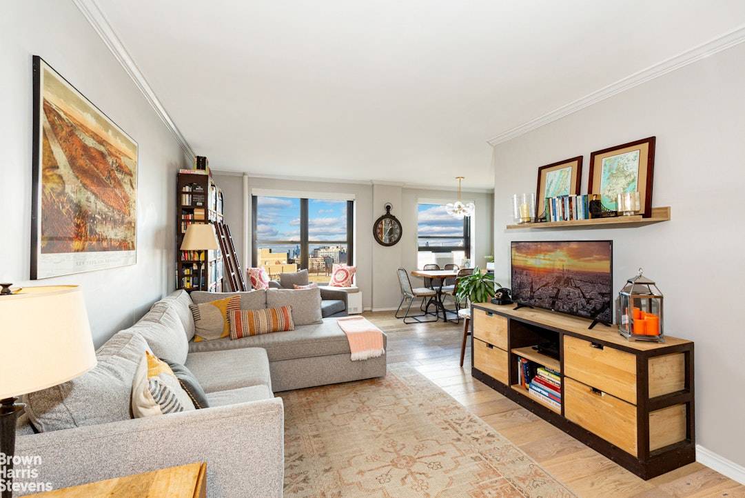 This is rare to market true two bedroom Clinton Hill Co op apartment with spectacular city views and breathtaking sunsets.