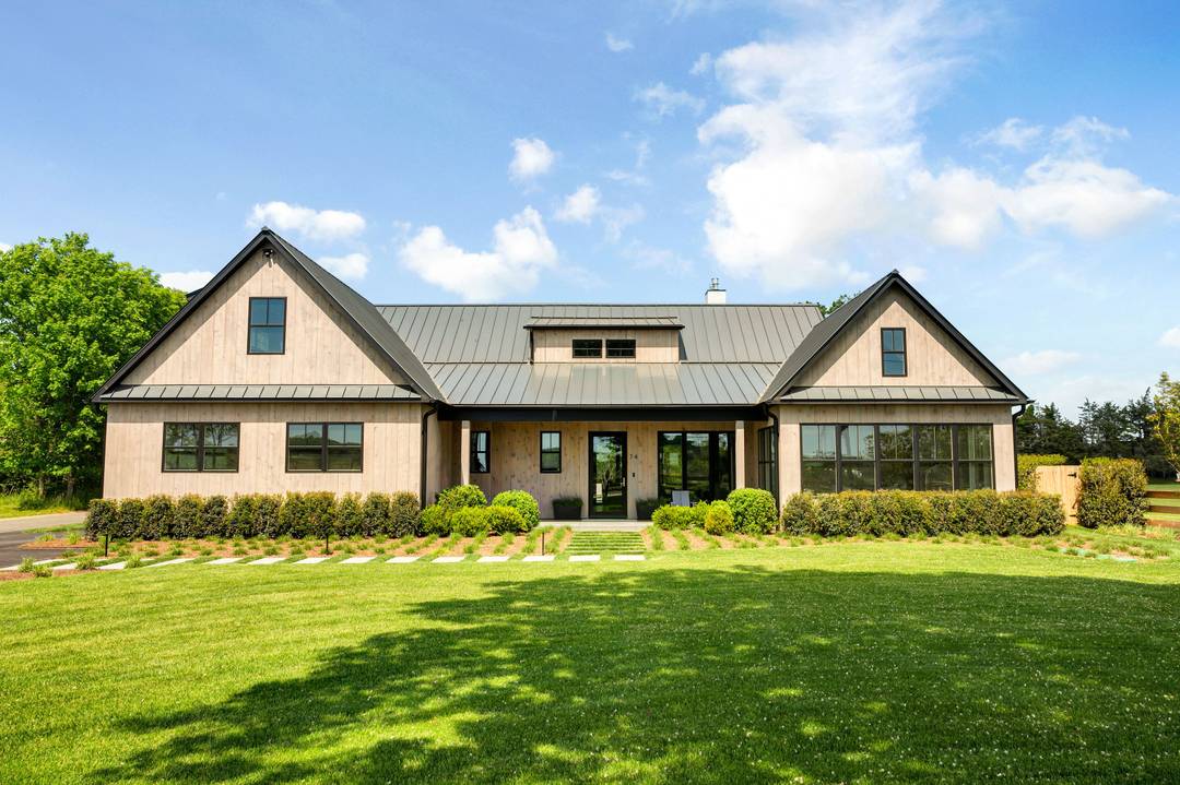 New Construction in East Hampton Village Fringe