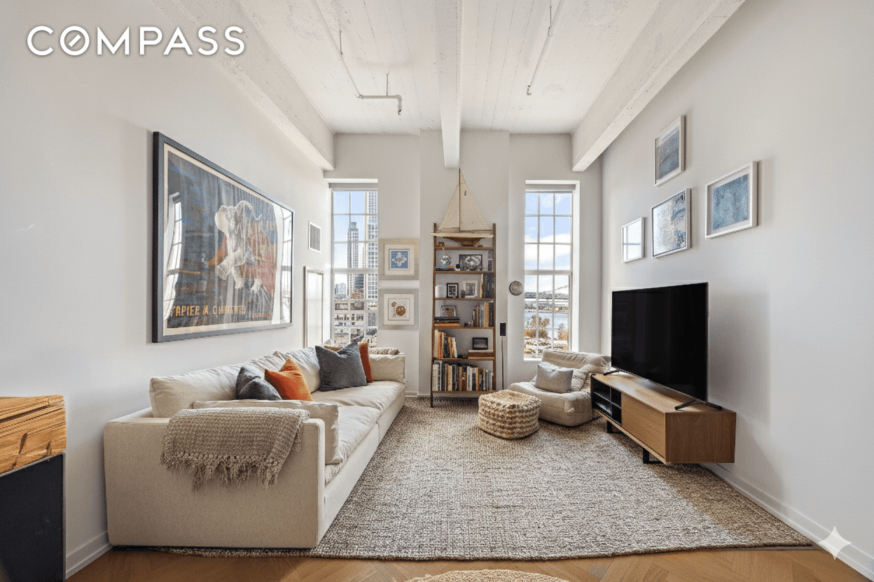 Exceptional one bed residence with coveted South Facing views.