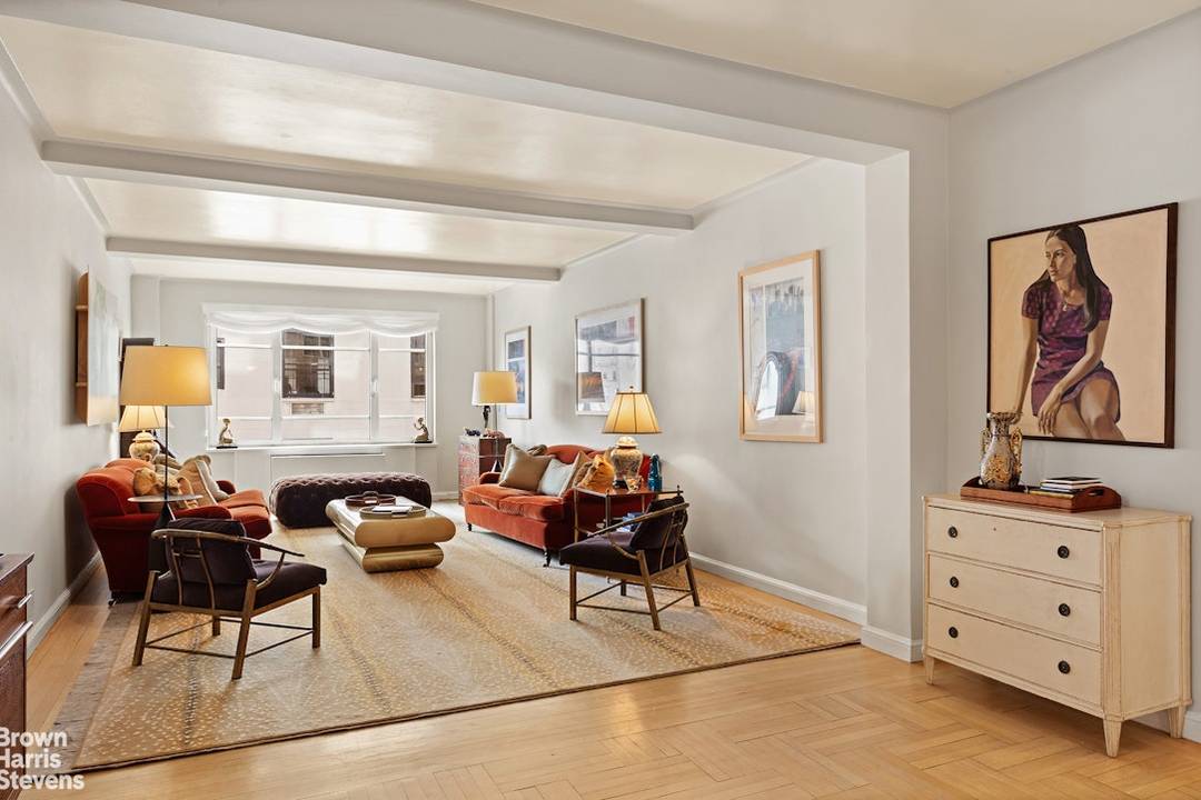 First offering of this lovely high floor 5.