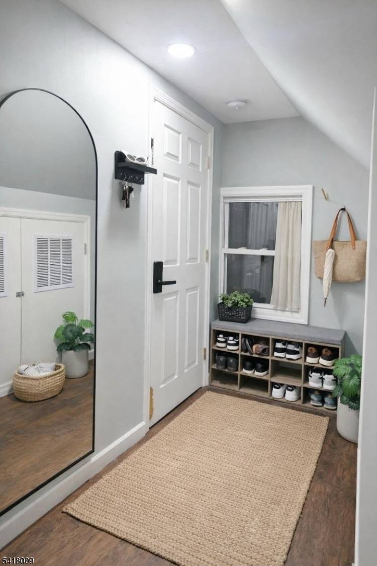 NEW LISTING EAST ORANGE, NJ.