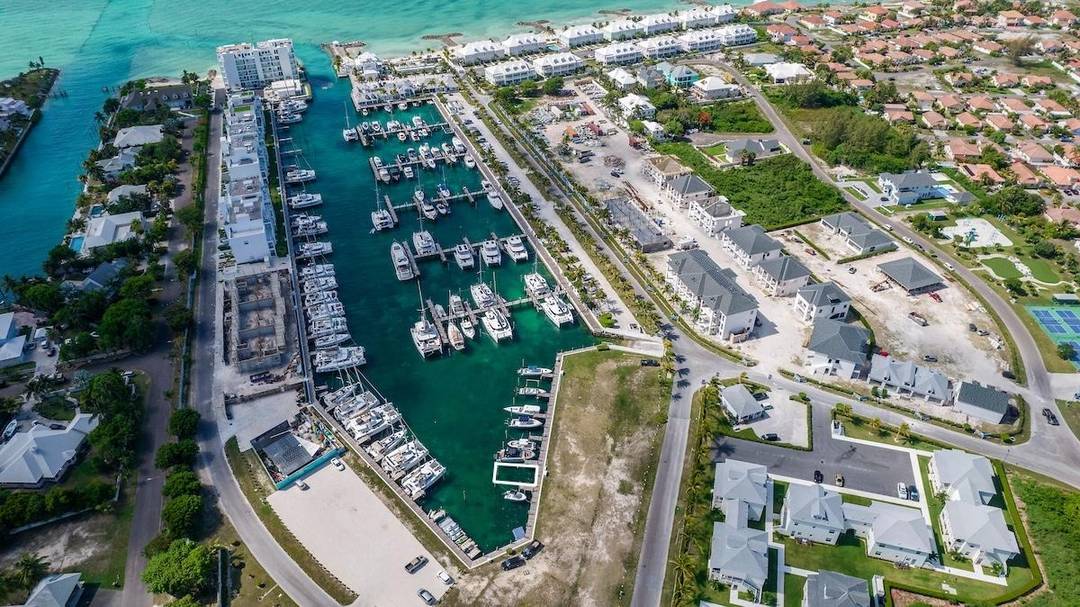 PALM CAY Dock New-Providence