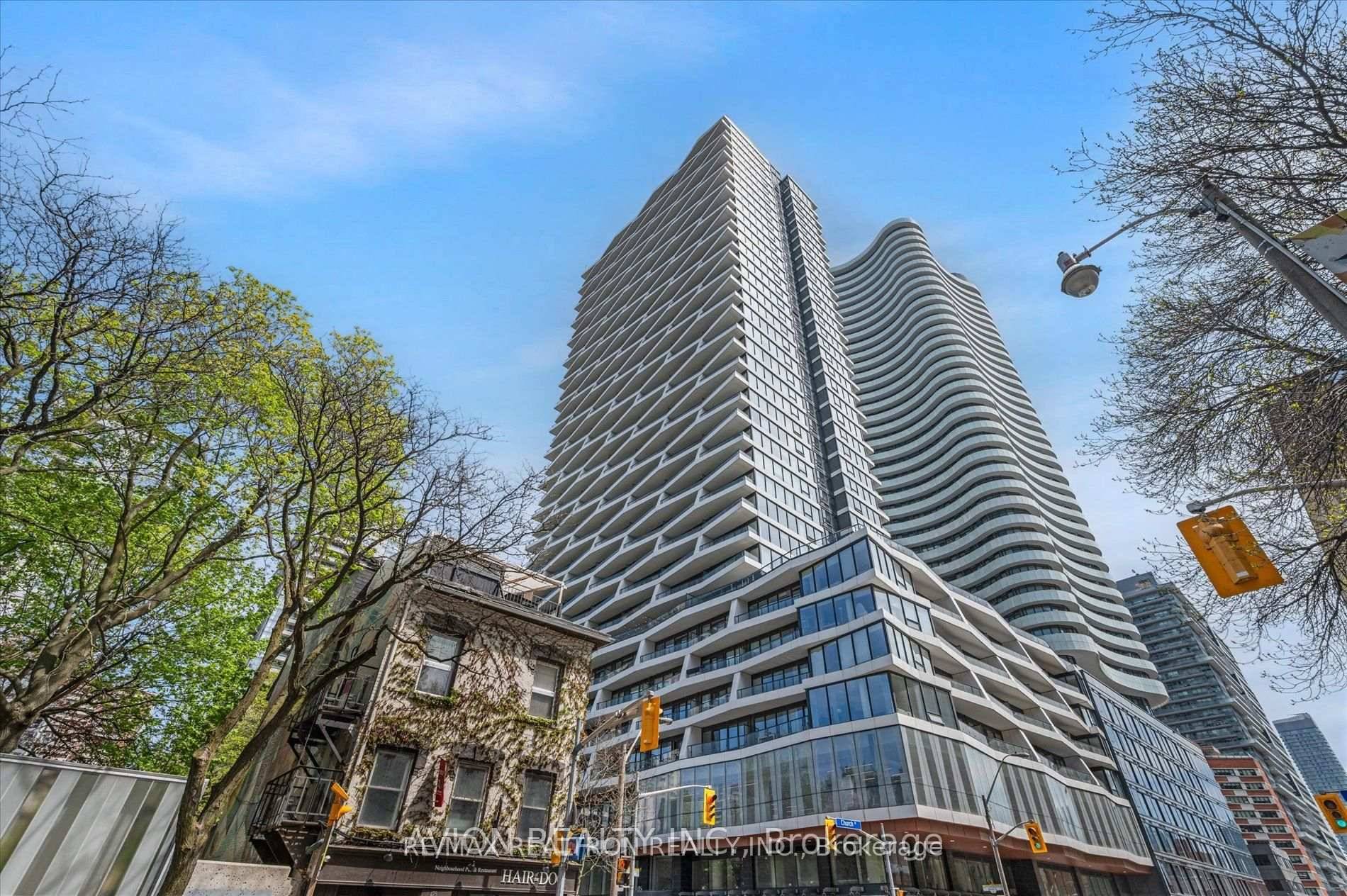 Welcome to the stunning AXIS Condos in the heart of downtown Toronto !