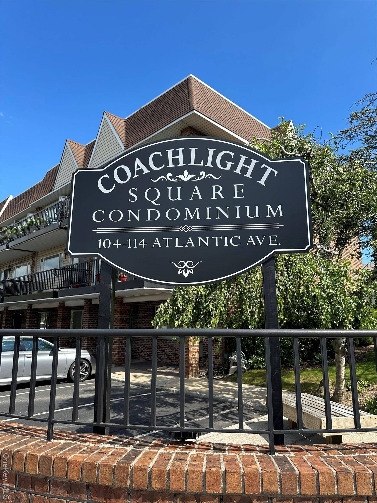 Sunny and Spacious Two Bedroom Condo located in the Heart of Lynbrook.