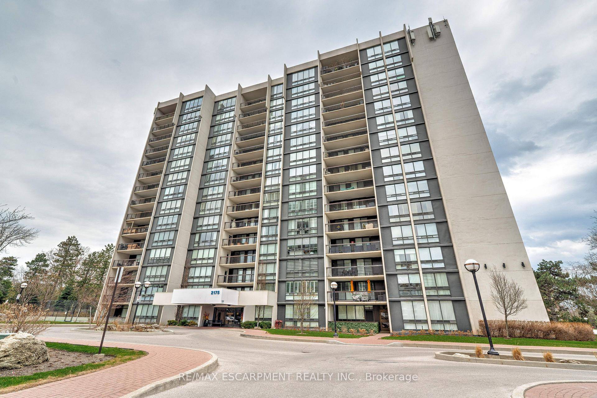 OPEN HOUSE THIS SUNDAY, JUNE 22, 2025 FROM 2 4 PM !