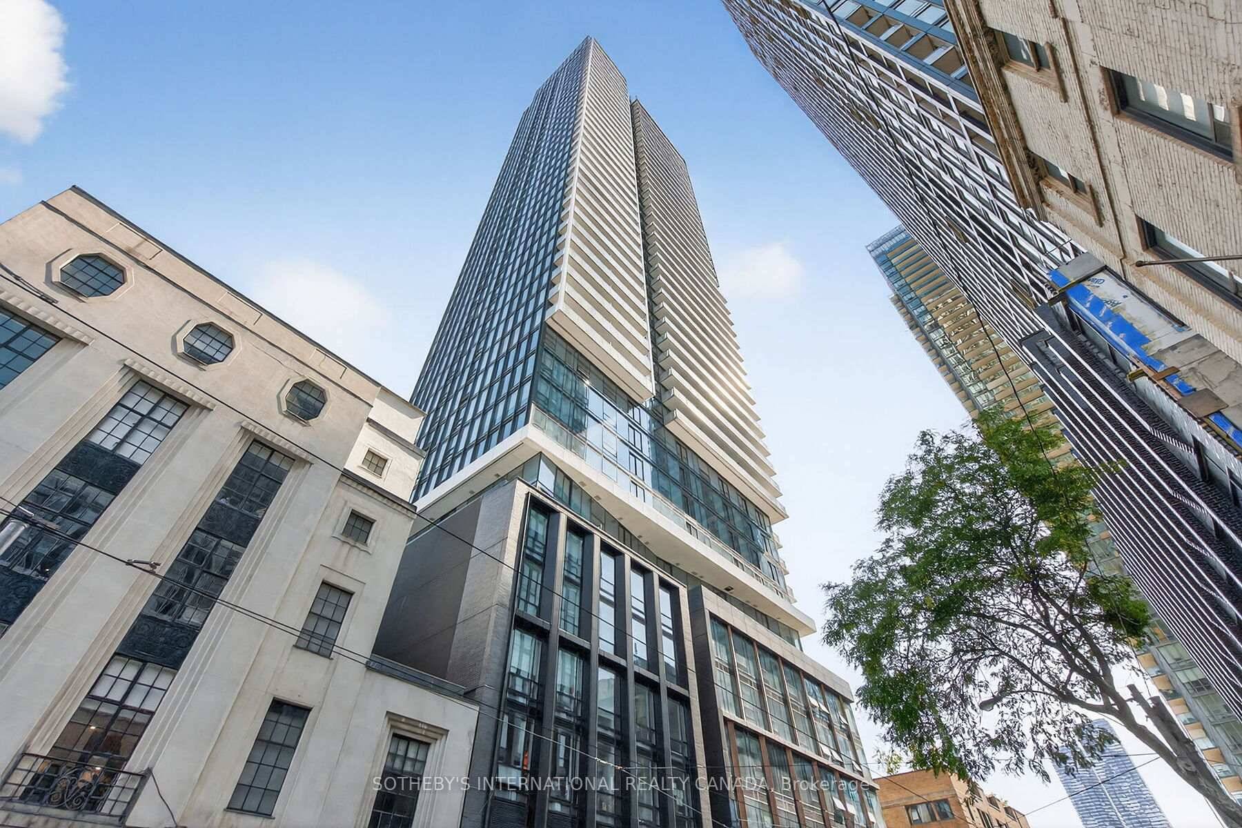 Welcome to The Saint Condos, a 47 storey residence by Minto Communities at Church and Adelaide.