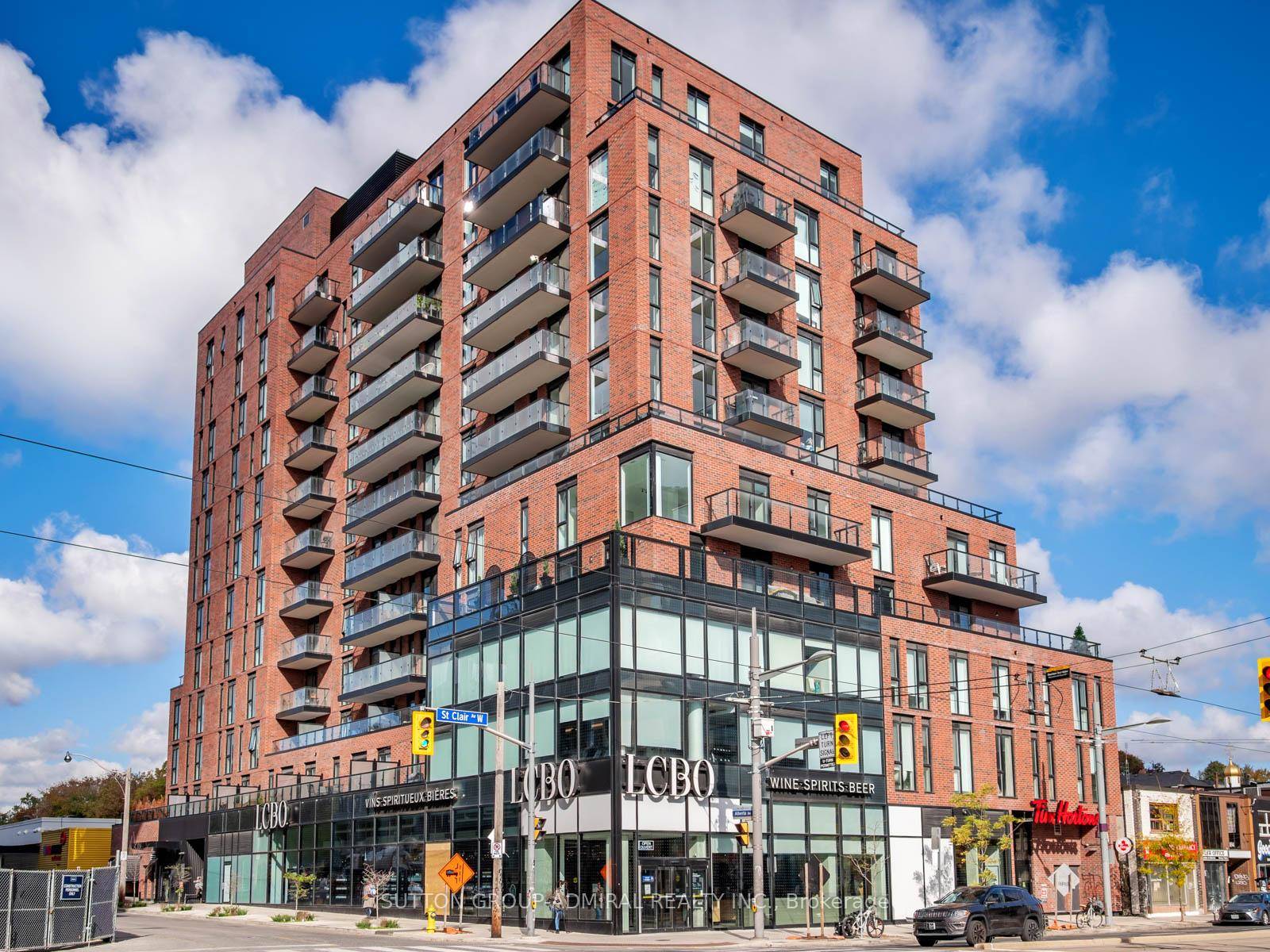 Nestled Is The Heart Of St Clair West Village, This Bright And Spacious 2 Bedroom, 2 Bathroom Corner Unit Offers Unobstructed North Easterly Views.