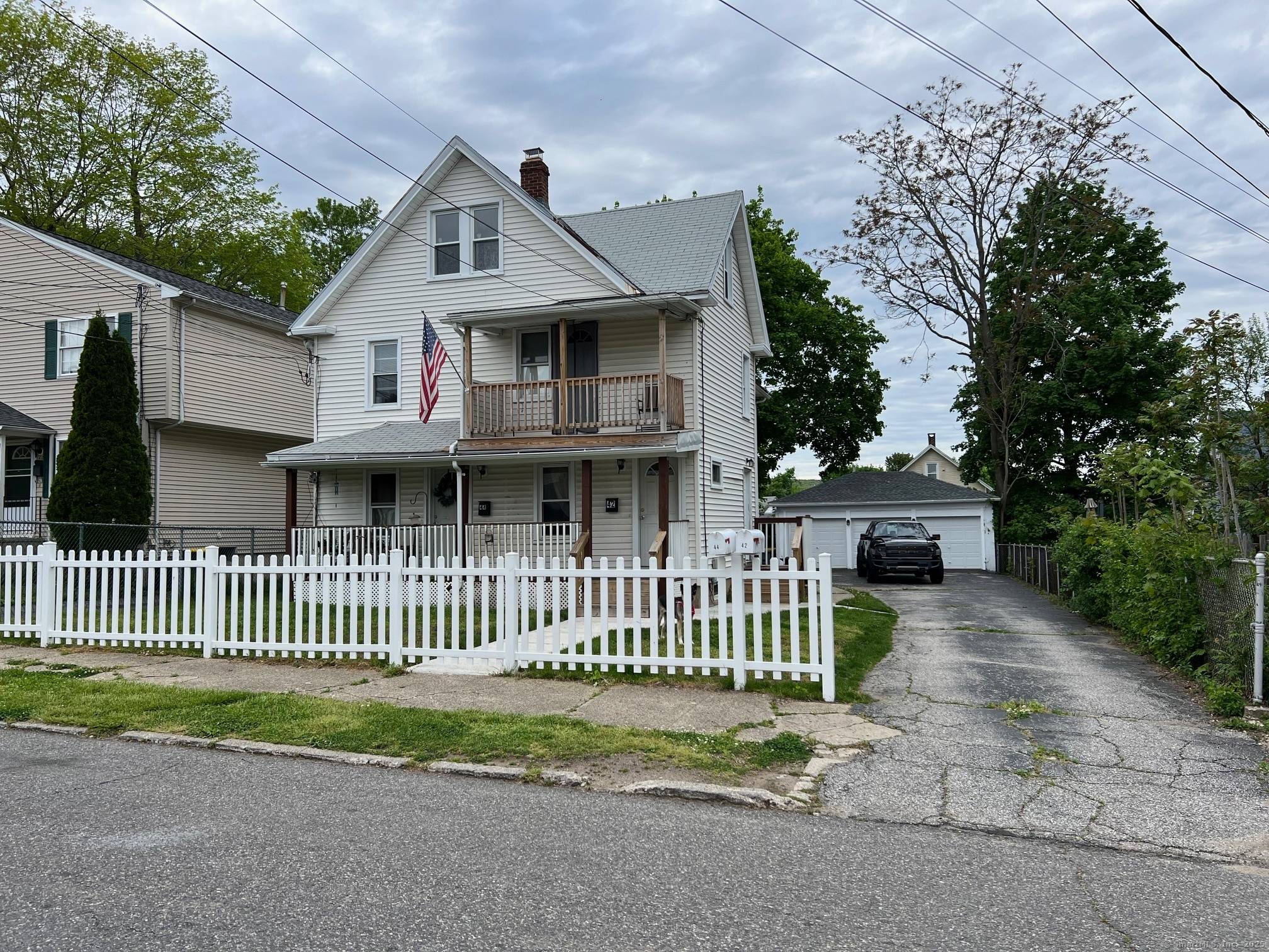 Ideal investment opportunity for this exceptional 2 family located in close proximity to Rt.