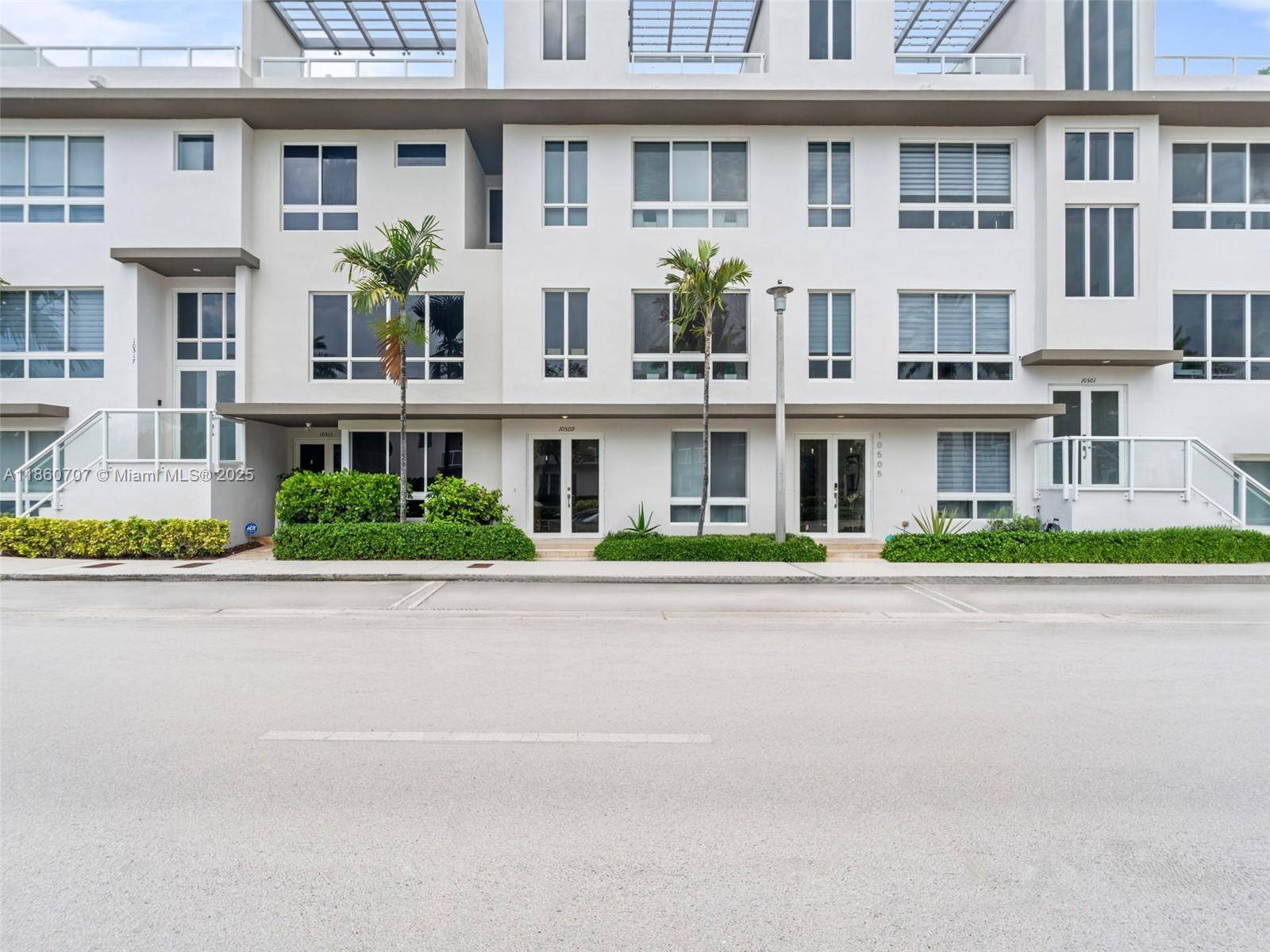 Nestled in the vibrant heart of Doral, this stunning four story townhouse offers a spacious 2, 654 square feet of luxurious living.
