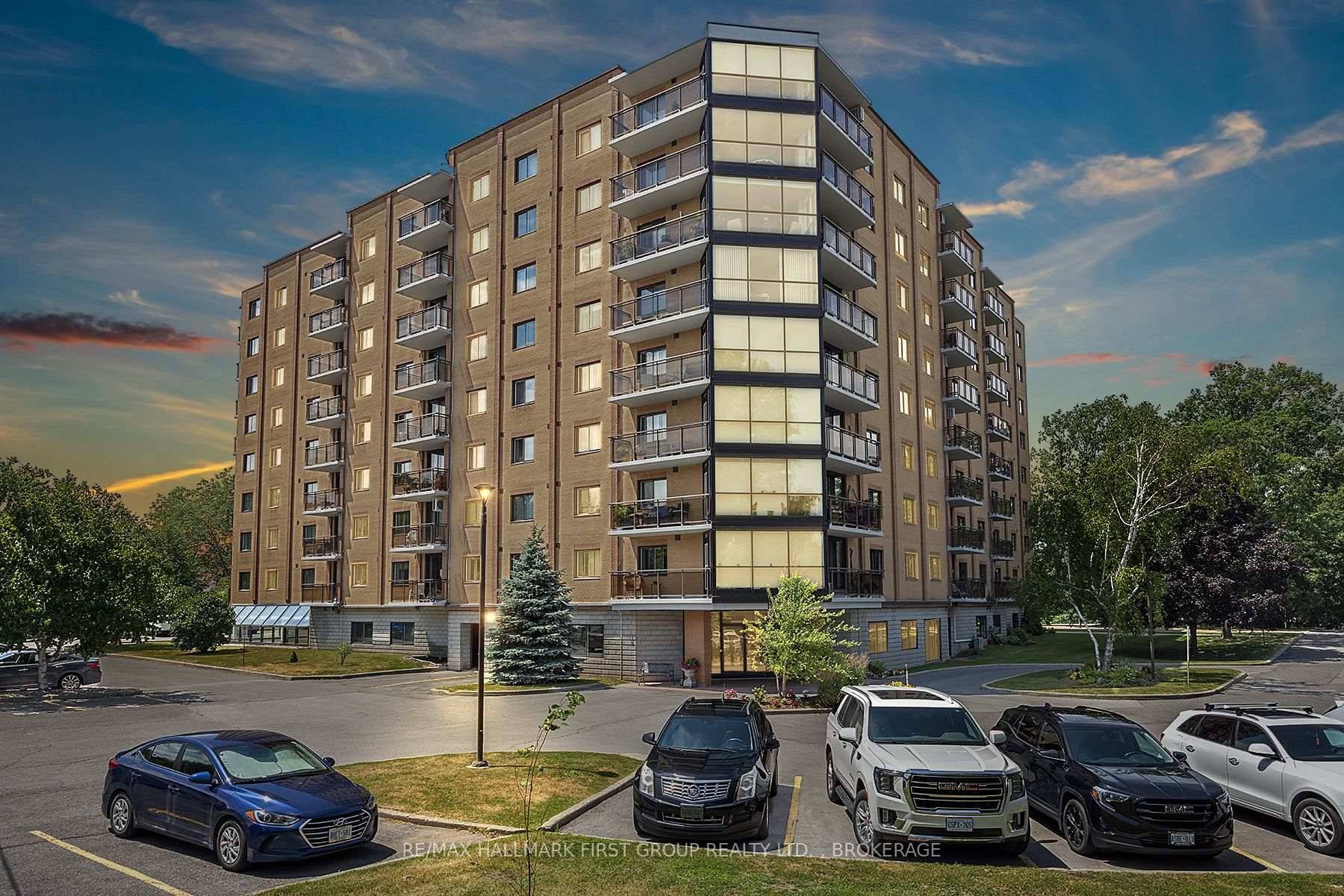 Welcome to Unit 604 at 120 Barrett Court.