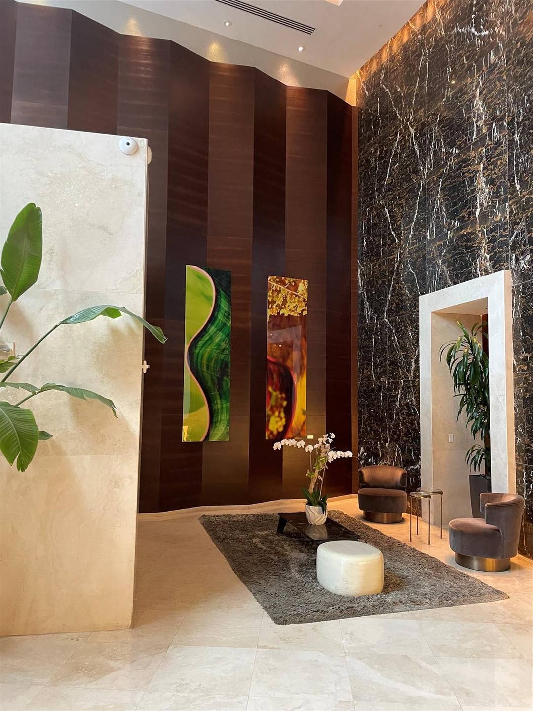 This is the legal 3 Beds amp ; 3.