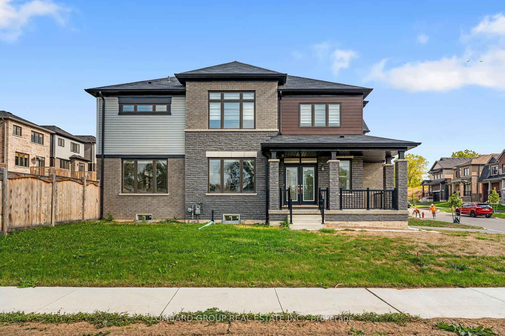 Welcome to 122 Sundin Dr, Caledonia a beautifully crafted 2023 built detached home on a premium corner lot in the master planned Empire Avalon community.