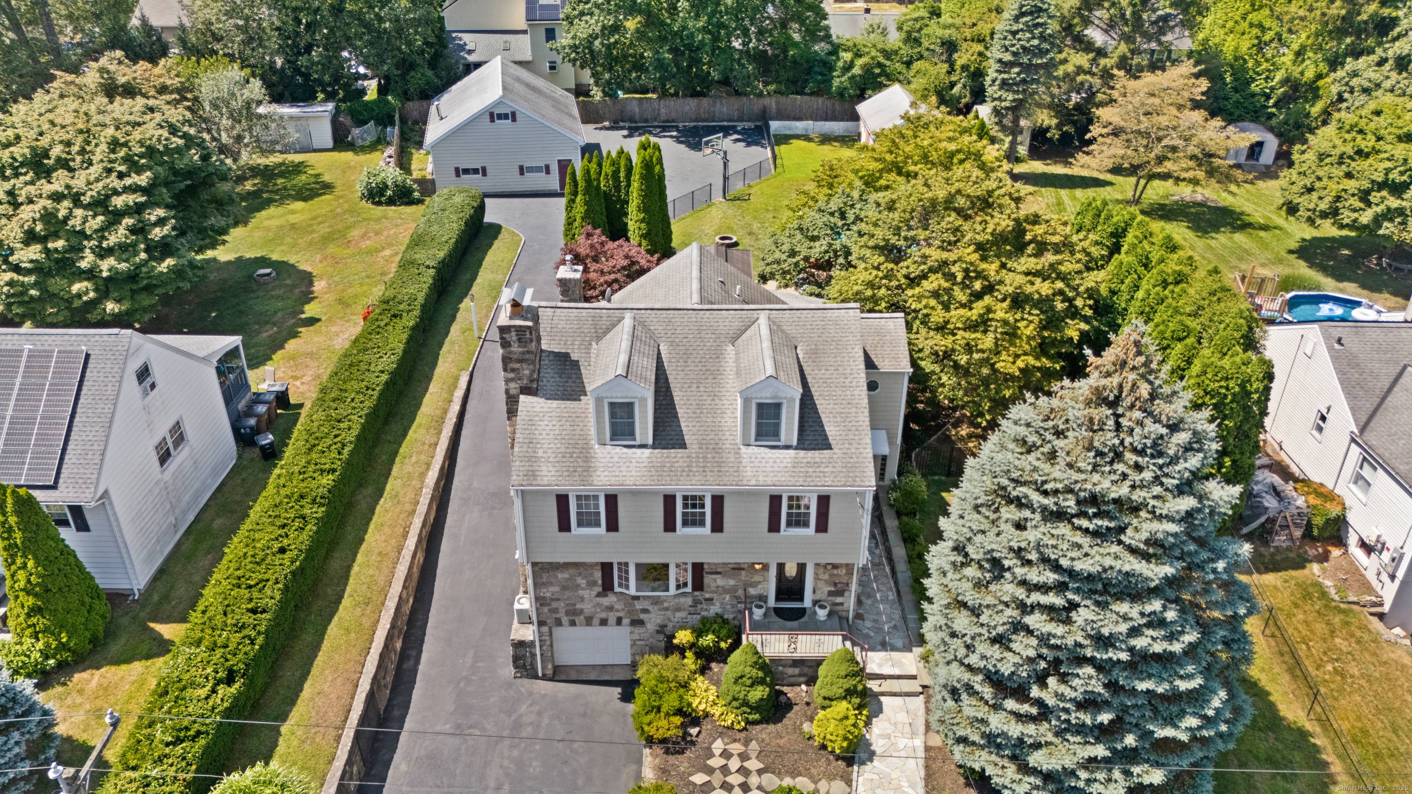 Haig Avenue is a unique oasis with all the comforts of home !