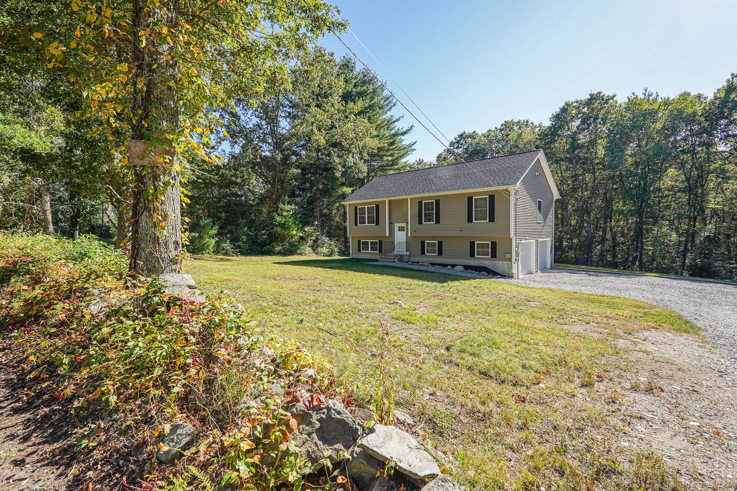 Welcome to 20 Potts Rd, Griswold !