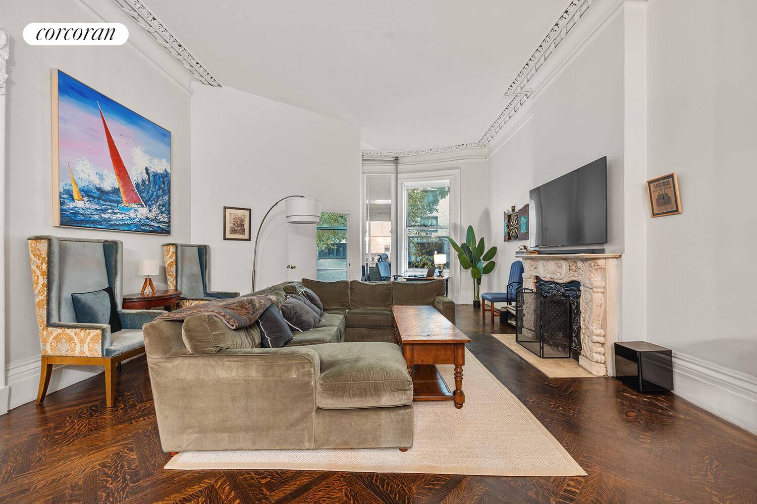 33 Foot Wide Flatiron Townhouse 30 Reduction 10.