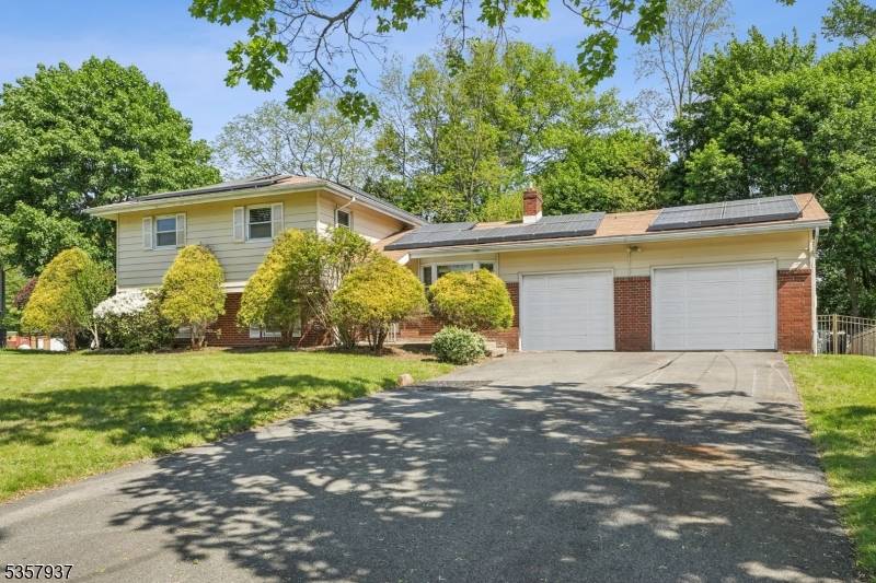 Price improvement ! Great Location !