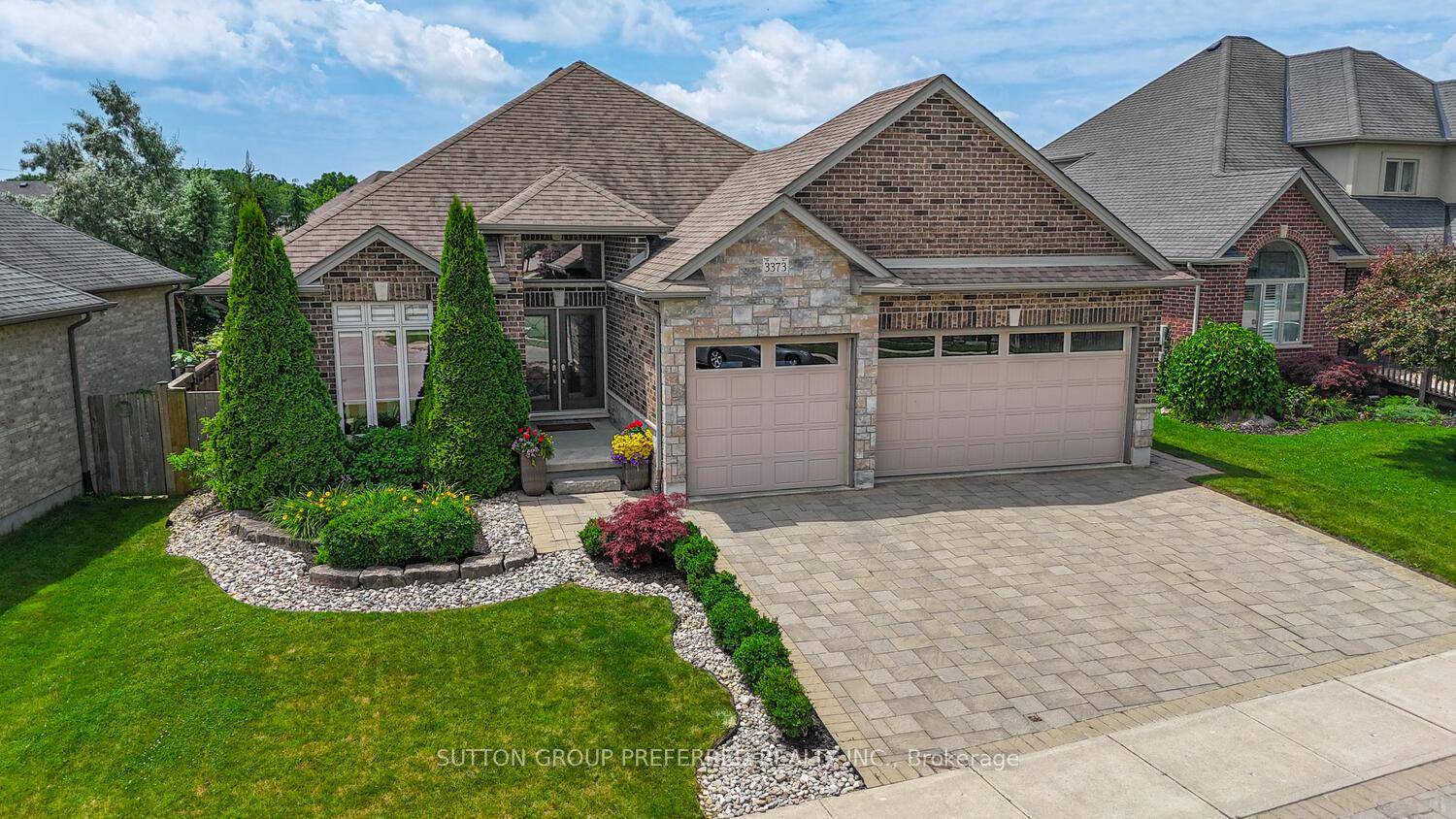 Welcome to this beautifully appointed all brick amp ; stone bungalow offering 3 1 bedrooms and 3 bathrooms, ideally located near top rated schools, dining, shopping, and with easy highway ...