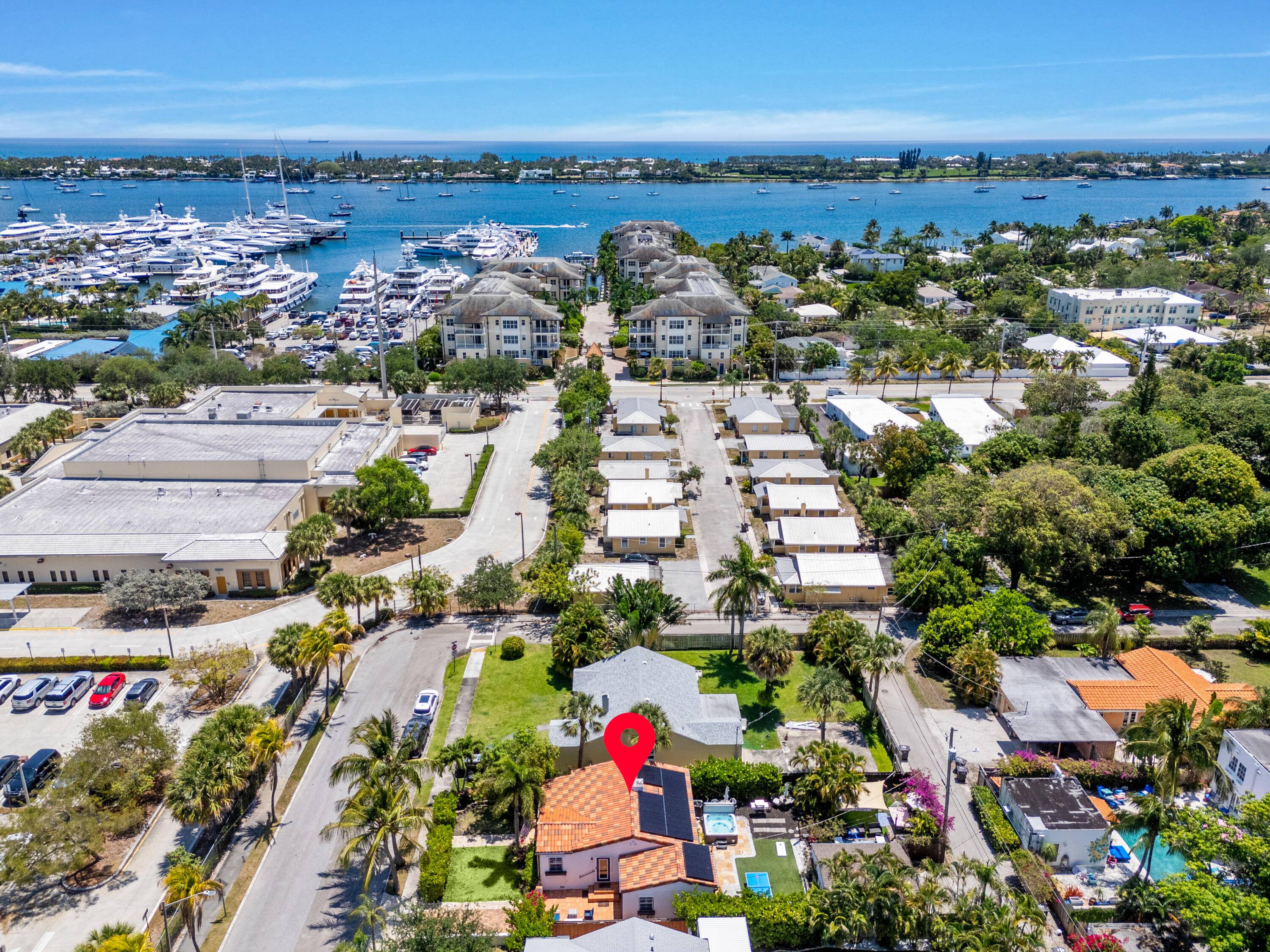 This beautifully renovated 4BD 3BA home with a detached guest cottage delivers the pinnacle of Intracoastal luxury living paired with unbeatable investment potential.