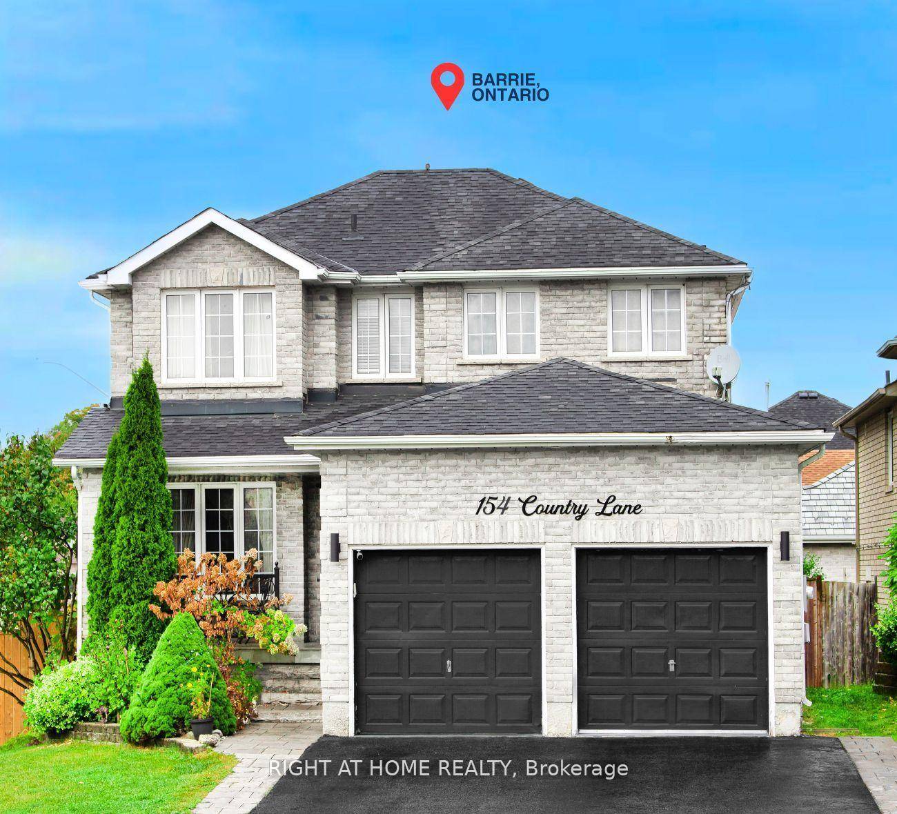 Motivated seller ! Welcome to this stunning detached house in South Barrie.