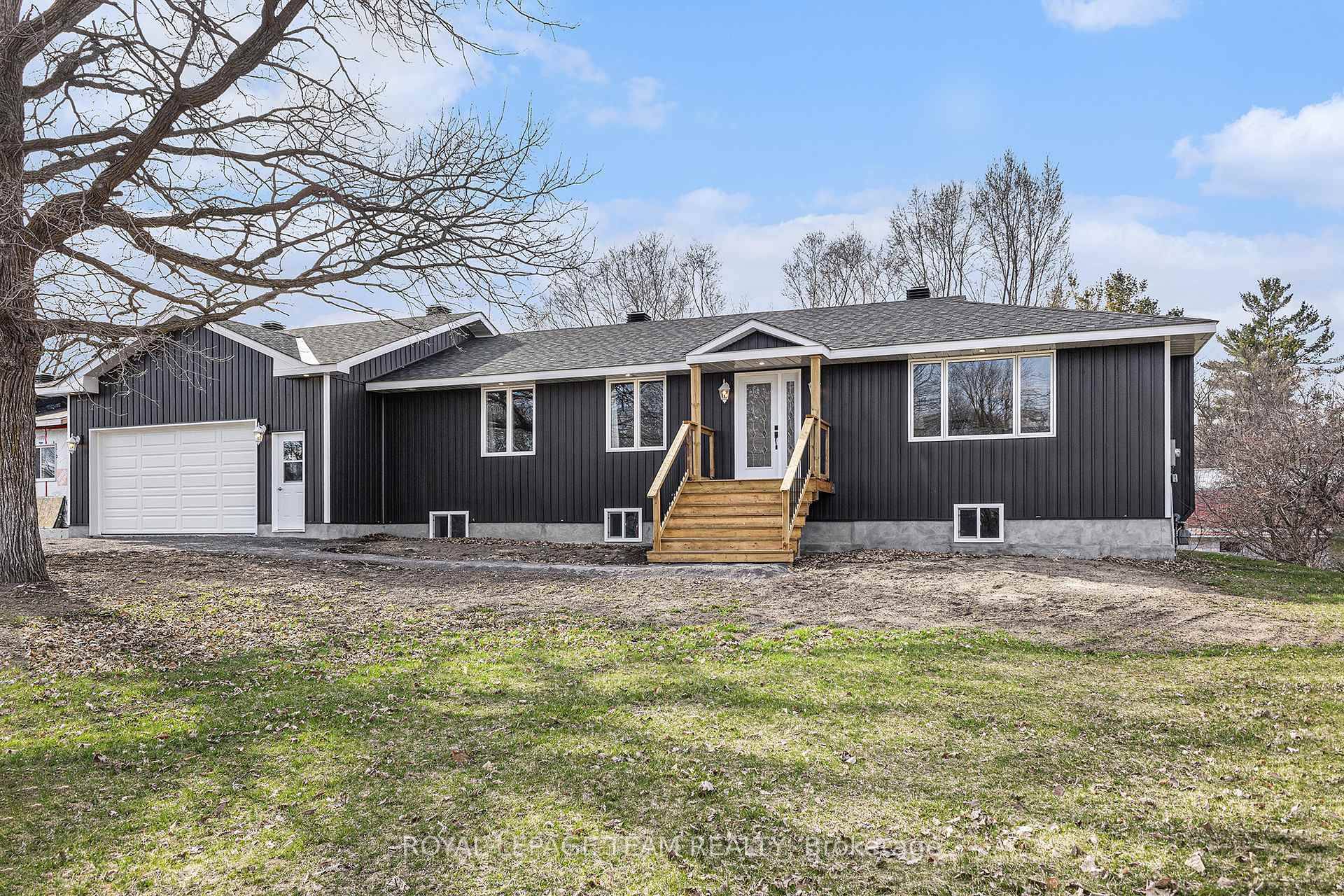 Fully renovated from top to bottom, inside and out !