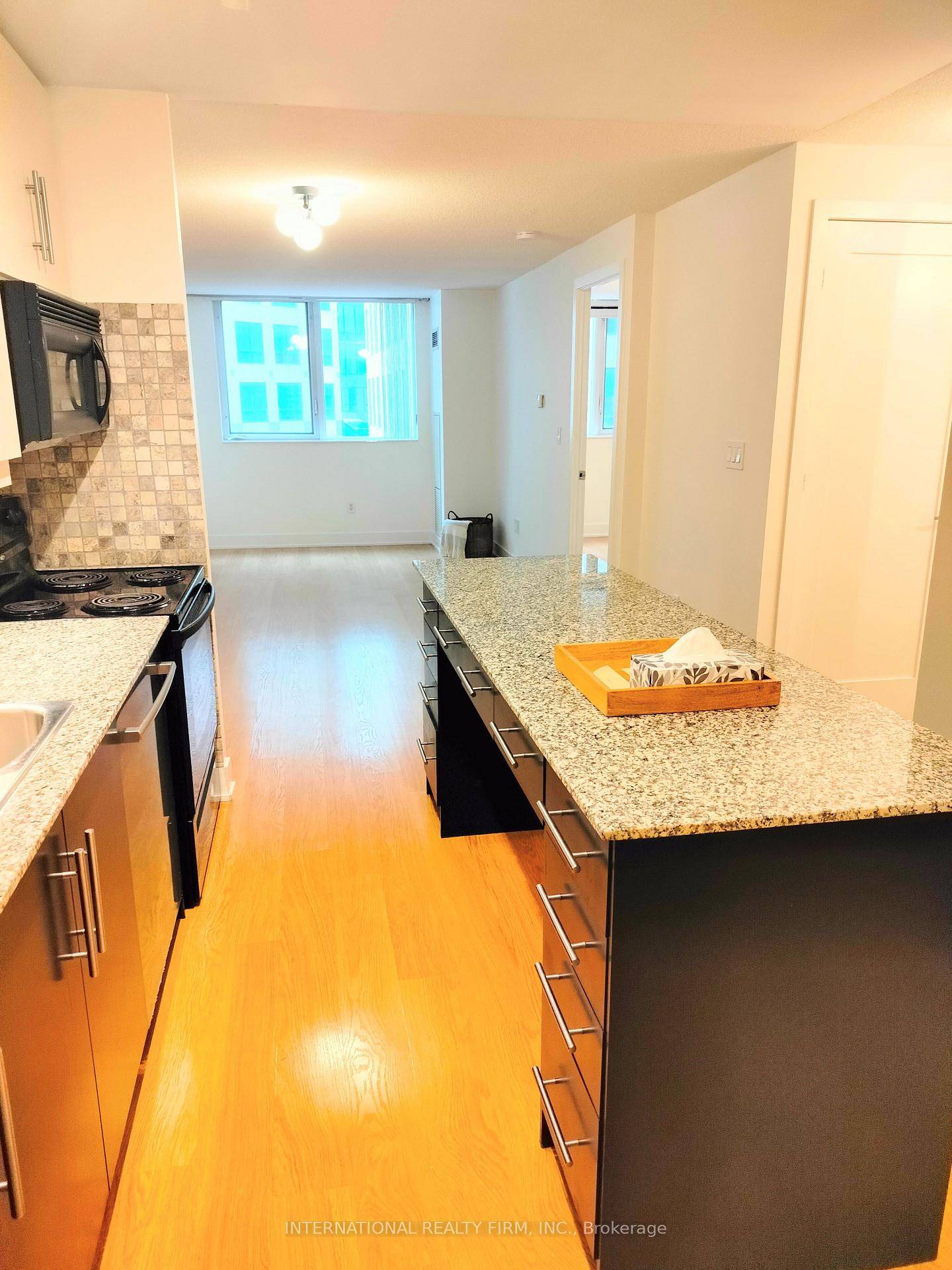Rarely Offered Large 1 Bedroom 1 Den Large Den Is A Separate Room That Can Be Used As A Second Bedroom Or An Office With High Ceilings.