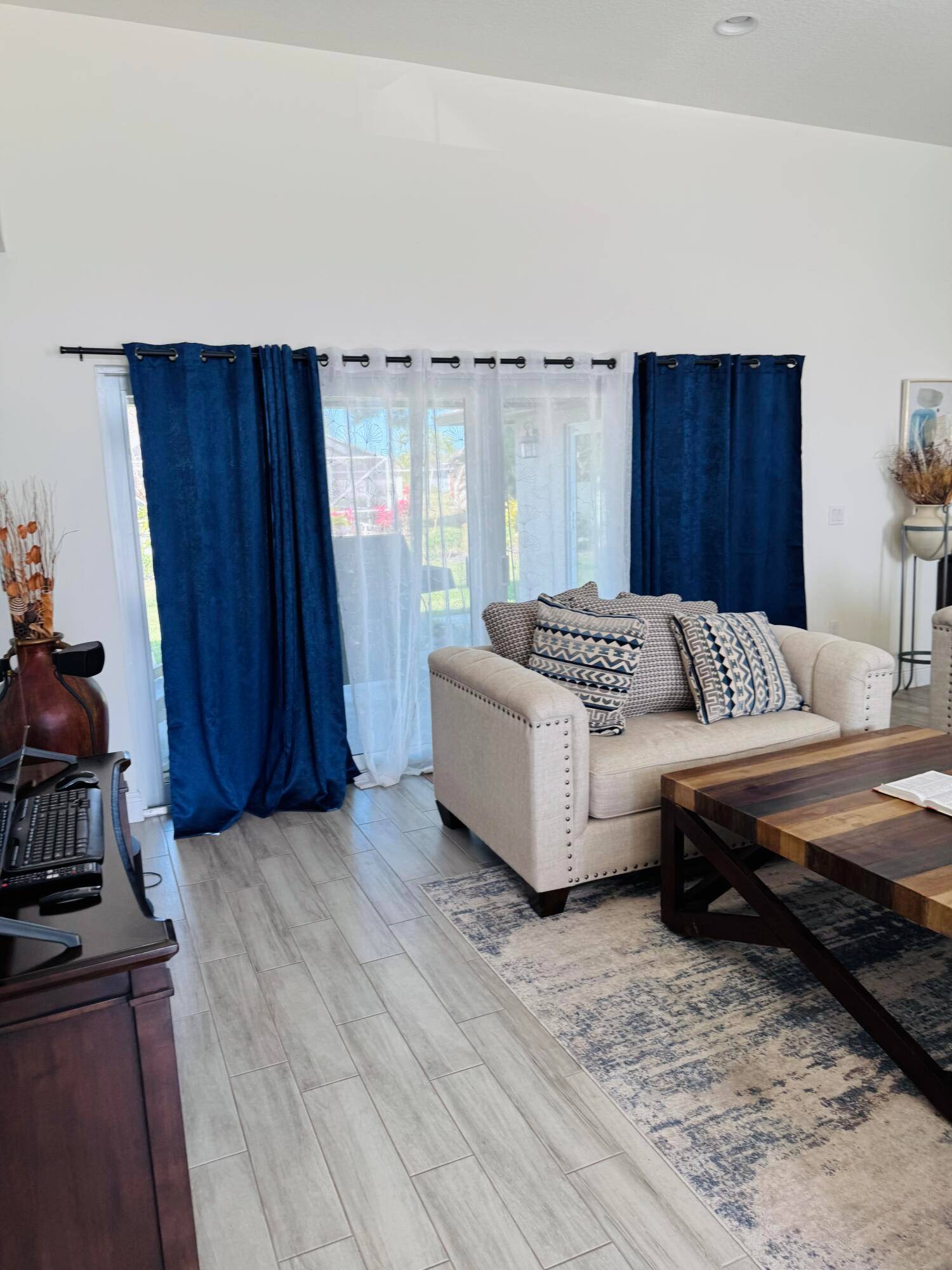 Beautiful 3 bedroom 2 bath home located on a quiet corner.
