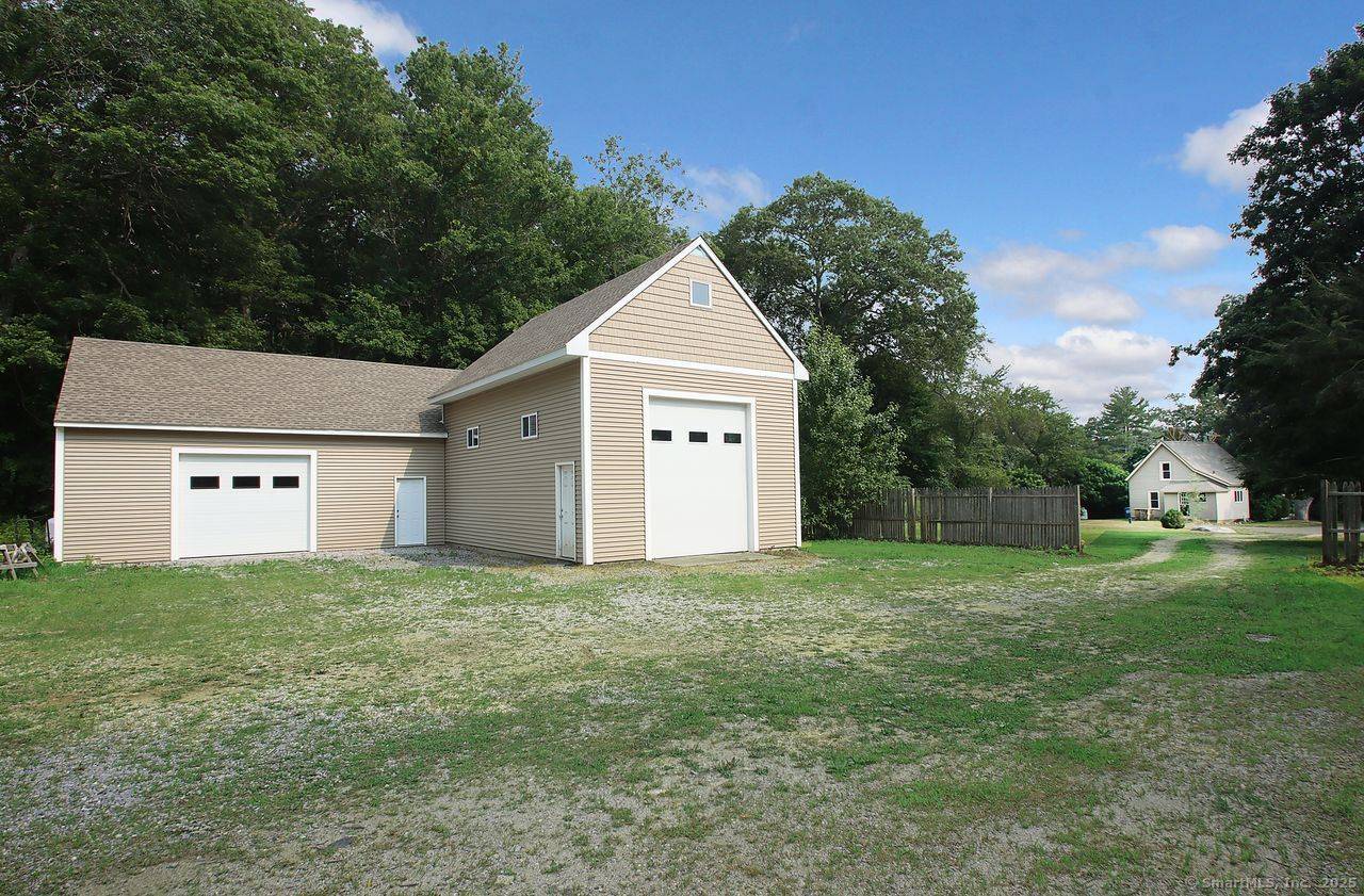 Tucked away on a private 2 acre lot just minutes from I 95 and all that Madison has to offer, this property is perfect for buyers seeking space, convenience, and ...