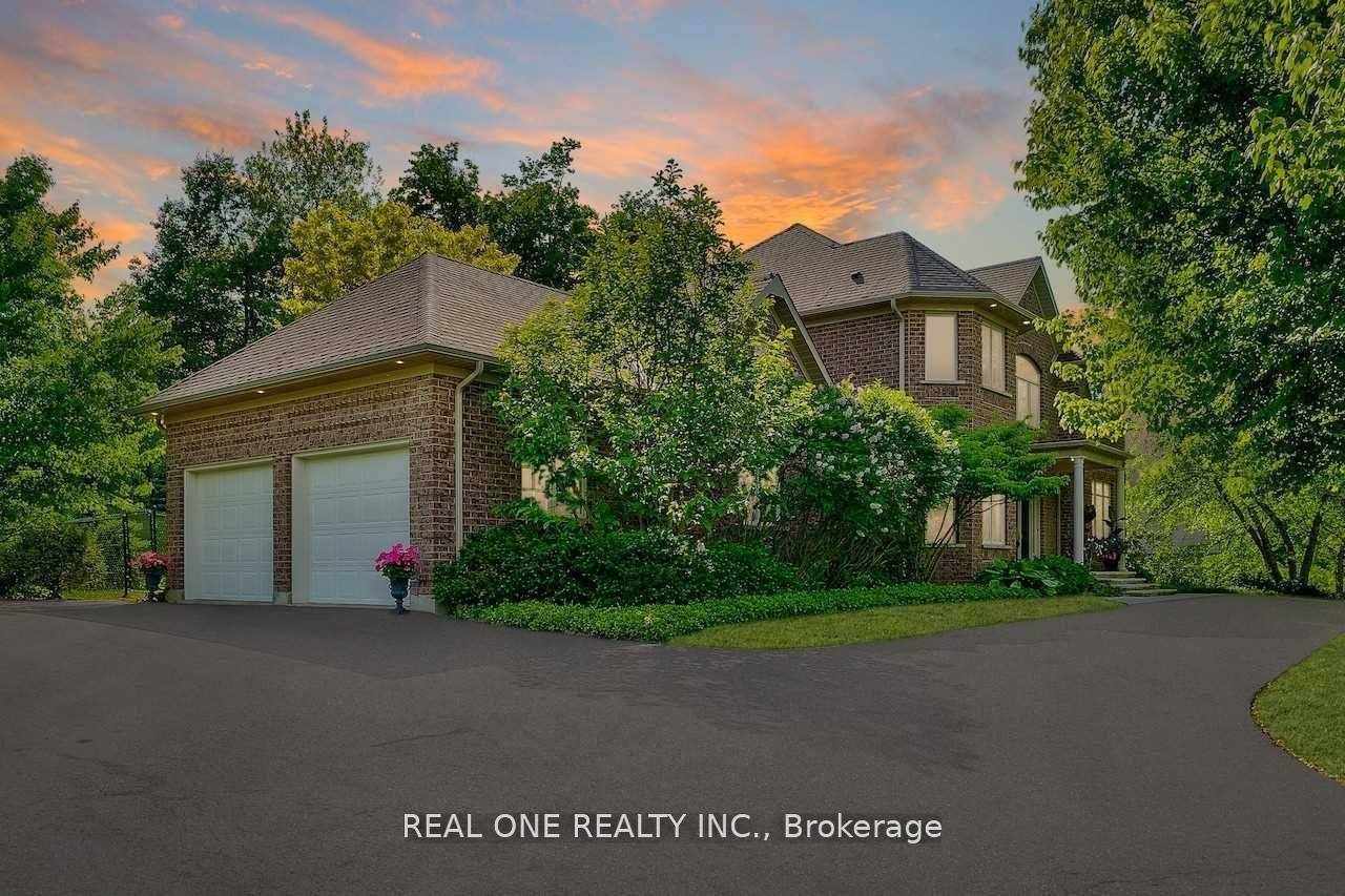 Nestled On Over One Acre Of Privacy And Serenity Within The Palomino Estates, This 3200 Square Foot Luxury Home Is Simply Exquisite.